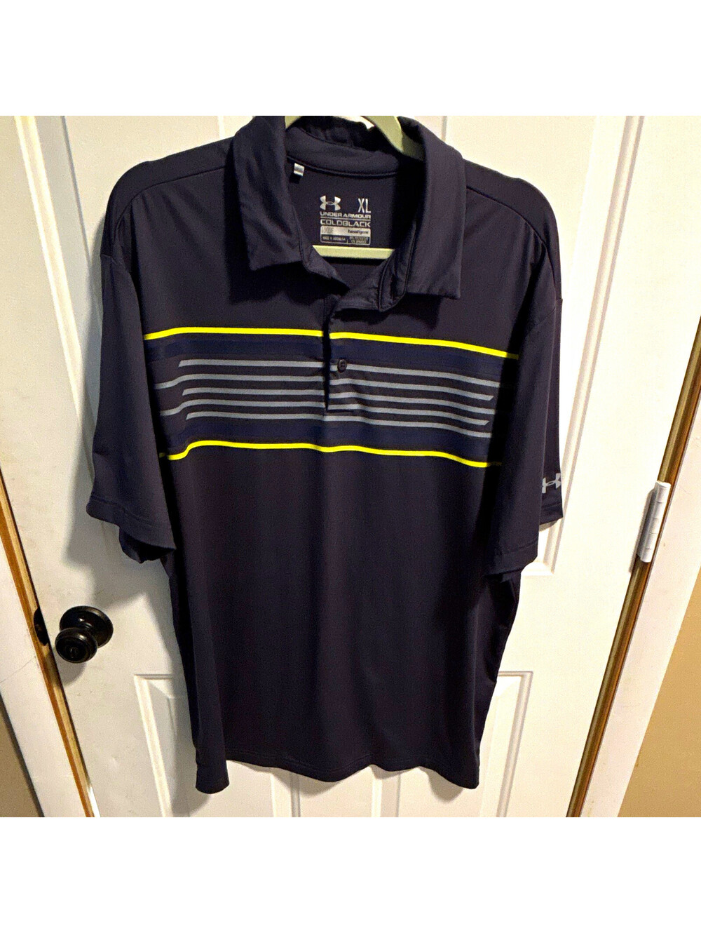 Under Armour Coldblack HeatGear Men's XL Black Striped Golf Polo Stretch Logo